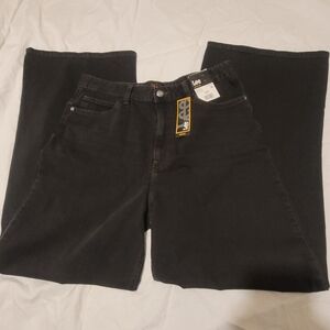 Lee Black Womens Wide Leg Jeans     Size 14M. New